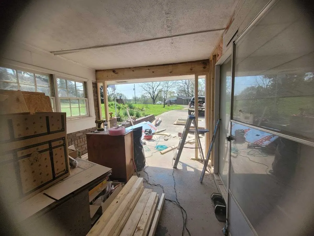 Air movers and dehumidifier for Water Mitigation Services in Lewisburg